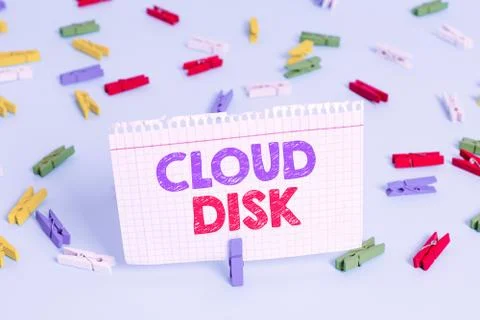 Writing note showing Cloud Disk. Business photo showcasing web base service that Foto stock