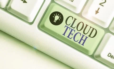 Writing note showing Cloud Tech. Business photo showcasing storing and accessing Foto stock