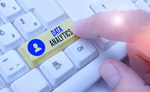 Writing note showing Data Analytics. Business photo showcasing process of 库存照片