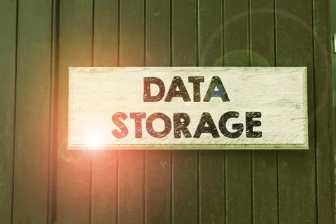 Writing note showing Data Storage. Business photo showcasing the act of 스톡 사진