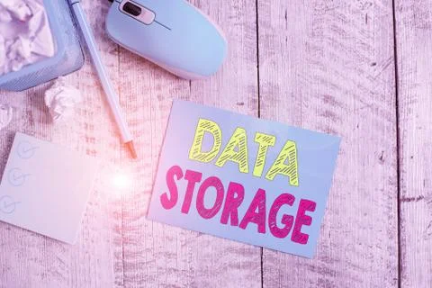 Writing note showing Data Storage. Business photo showcasing the act of 스톡 사진