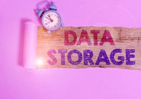 Writing note showing Data Storage. Business photo showcasing the act of 스톡 사진