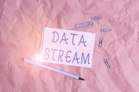 Writing note showing Data Stream. Business photo showcasing sequence of Foto stock