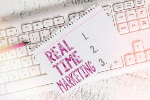 Writing note showing Real Time Marketing. Business photo showcasing business 스톡 사진
