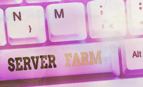 Writing note showing Server Farm. Business photo showcasing a group of computers Stock Photos