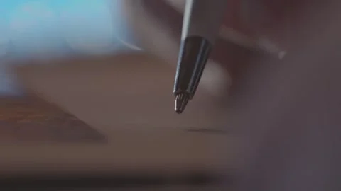 To writing with pen close up 2 Видео 330203142