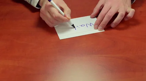 Writing short text Wait Vídeos de archivo 48530314