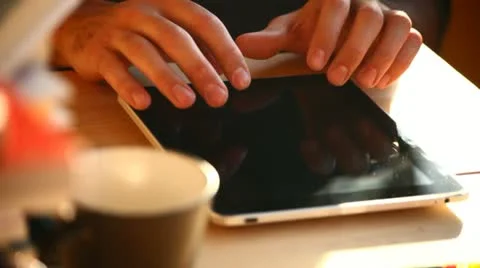 Writing sms/email on tablet Stock Footage 10899081