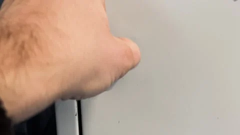 Wrong Key Does Not Fit Lock Stockbeeldmateriaal 332642793