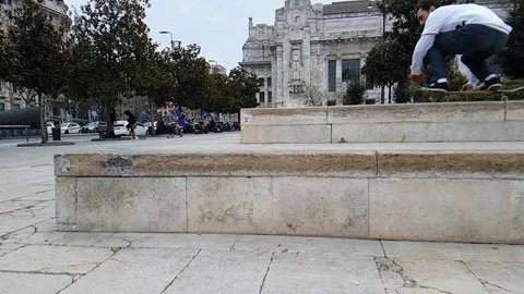 Wrong skate jump Video stock 72546173