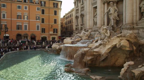 WS PAN Trevi fountain / Rome,Italy Stock Footage