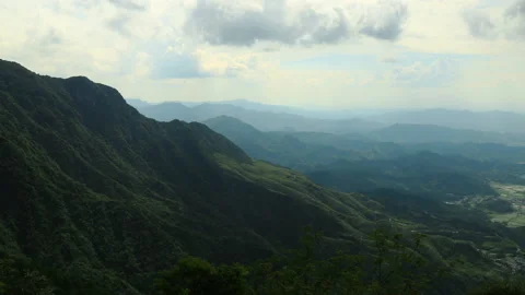 Wugongshan time lapse Stockbeeldmateriaal 168044139