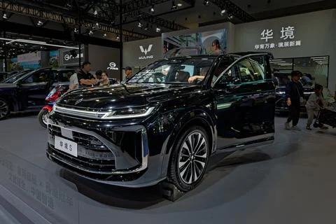 Wuling Huajing Makes its Debut at the 23rd China Changchun Auto Expo Fotos Stock