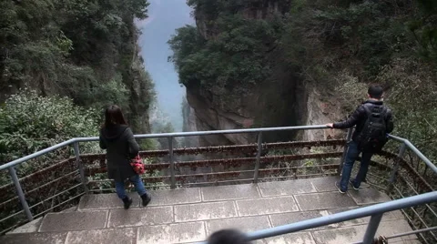 Wulingyuan mountain slider 2742 스톡 동영상 48284026