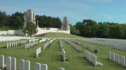 WW1 world war one cemetry monument war graves Stock Footage 60641017