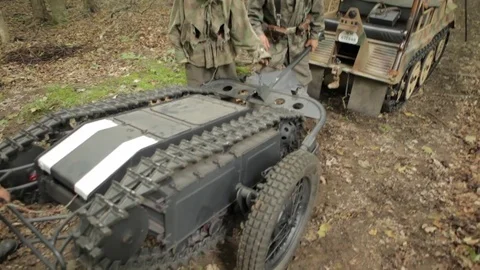 WW2 Special Weapon Goliath being unloaded from Kettenrad 库存影片 78987299