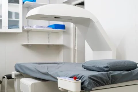 X-Ray Machine Over Bed At Hospital 写真素材