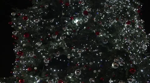Xmas tree in the night light Video stock 45415710