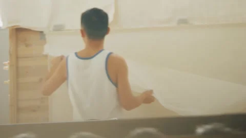 Xuan Paper Making - Brushing Paper onto Drying Wa 库存影片 339080203