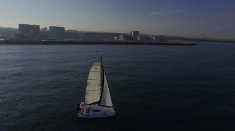 Yacht pan view Video stock 51780804