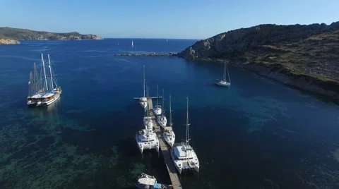 Yachts in beautiful bay. Stock-Footage 56243531