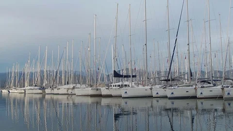 Yachts in marina. Video stock 71225804