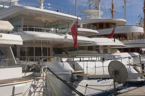 Yachts in monaco harbour Stock Photos