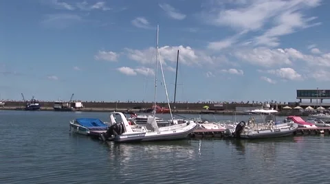 Yachts in the port Stock Footage 41392910