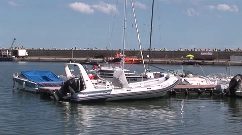 Yachts in the port Stock Footage 41392916