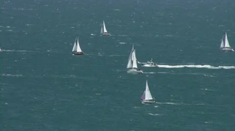 Yachts race on ocean Vídeo Stock 10711900
