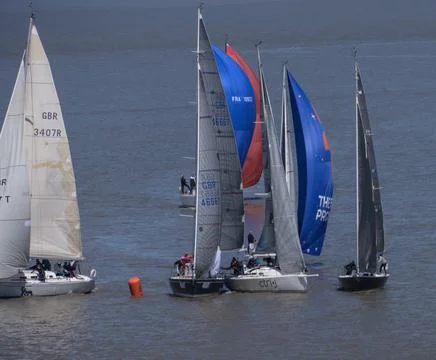 Yachts racing Stock-Fotos