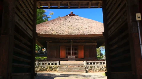 Yakushido Beyond the Mountain Gate Stockbeeldmateriaal 330572351