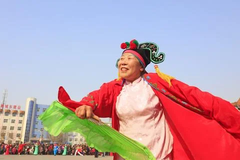 Yangge Dance Performance on the square, Luannan County, Hebei Province, China 스톡 사진