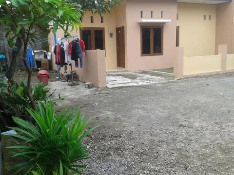 The Yard Looks Clean Stock Photos