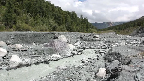 Yarlu River flowing into the gorge, view of the pass Kara - Turek, Altai Stock Footage 99334818