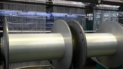 Yarn thread running in the machine 库存影片 152103599