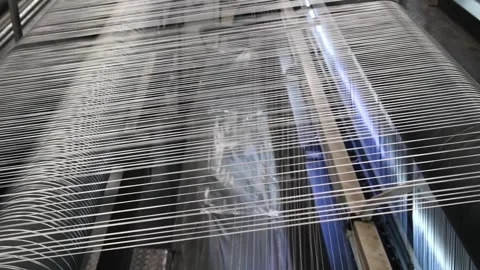 Yarn thread running in the machine Vídeo Stock 152103843