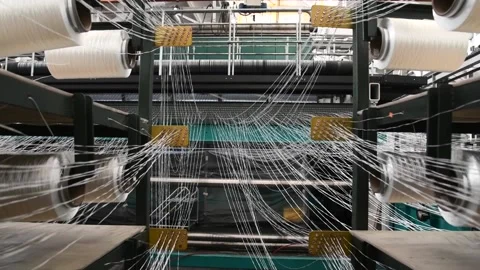 Yarn thread running in the machine Vídeo Stock 152104566