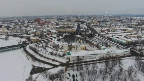 Yaroslavl Kremlin in winter Stock Footage 93361404