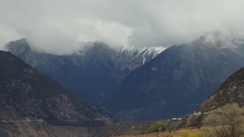 Yaruzambu Stock Footage 167993455