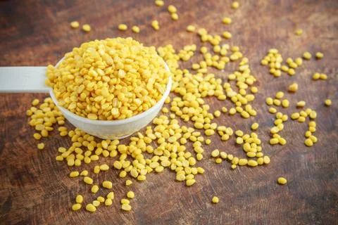 Yellow beans in cup Stock Photos