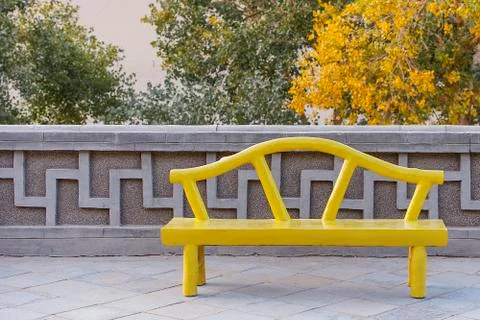 Yellow bench Foto stock