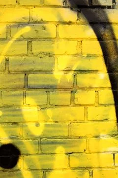 Yellow brick wall 스톡 사진