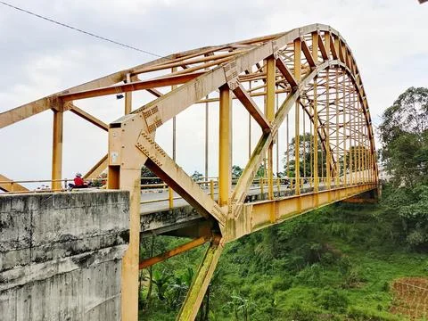 Yellow bridge Stock Photos
