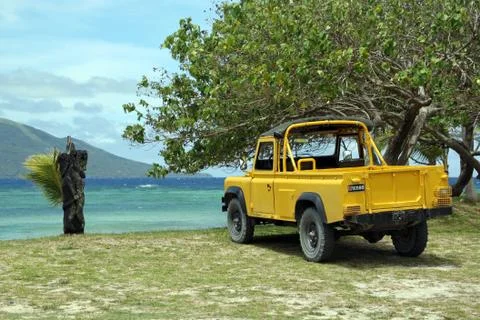 Yellow car Stock-Fotos