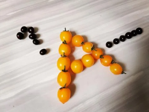 The yellow cherry Stock-Fotos