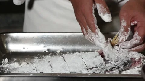 Yellow croaker patted with cornstarch (5) Stock Footage 202234983