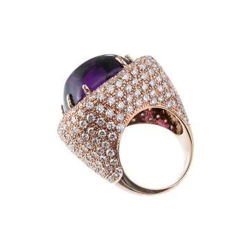 Yellow gold ring Foto stock