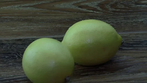 Yellow lemon rotations 動画素材 82229817