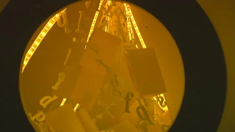 Yellow letters in a infinite circle 스톡 동영상 290942757